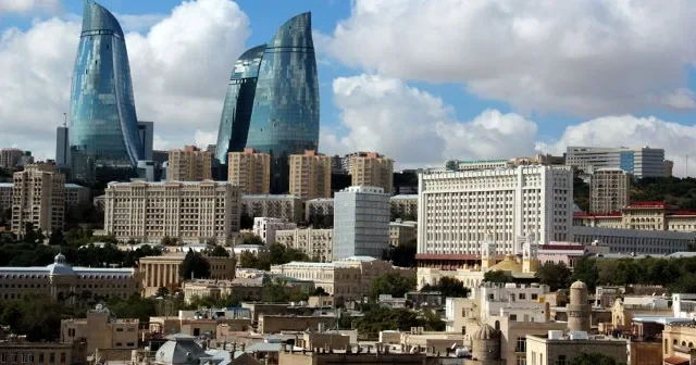 media-1792422464_baku1-big